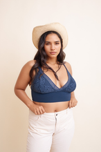 Load image into Gallery viewer, Decorative loop waistband lace blue brami for plus size women.