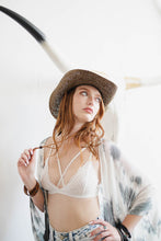 Load image into Gallery viewer, Center Cross Strap Lace Bralette