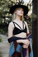 Load image into Gallery viewer, Daint Crushed Velvet Bralette
