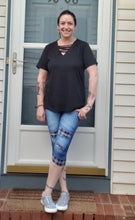 Load image into Gallery viewer, FLORAL BATS-FAUX JEAN LEGGING-PREORDER CLOSING 12/2
