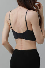 Load image into Gallery viewer, CloudSoft Wireless Bra – Lace Detail &amp; Invisible Fit 🌸☁️
