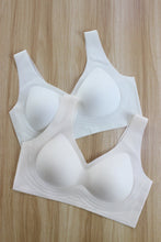 Load image into Gallery viewer, Seamless Comfort Bra – All-Day Support &amp; Lift 🌸✨
