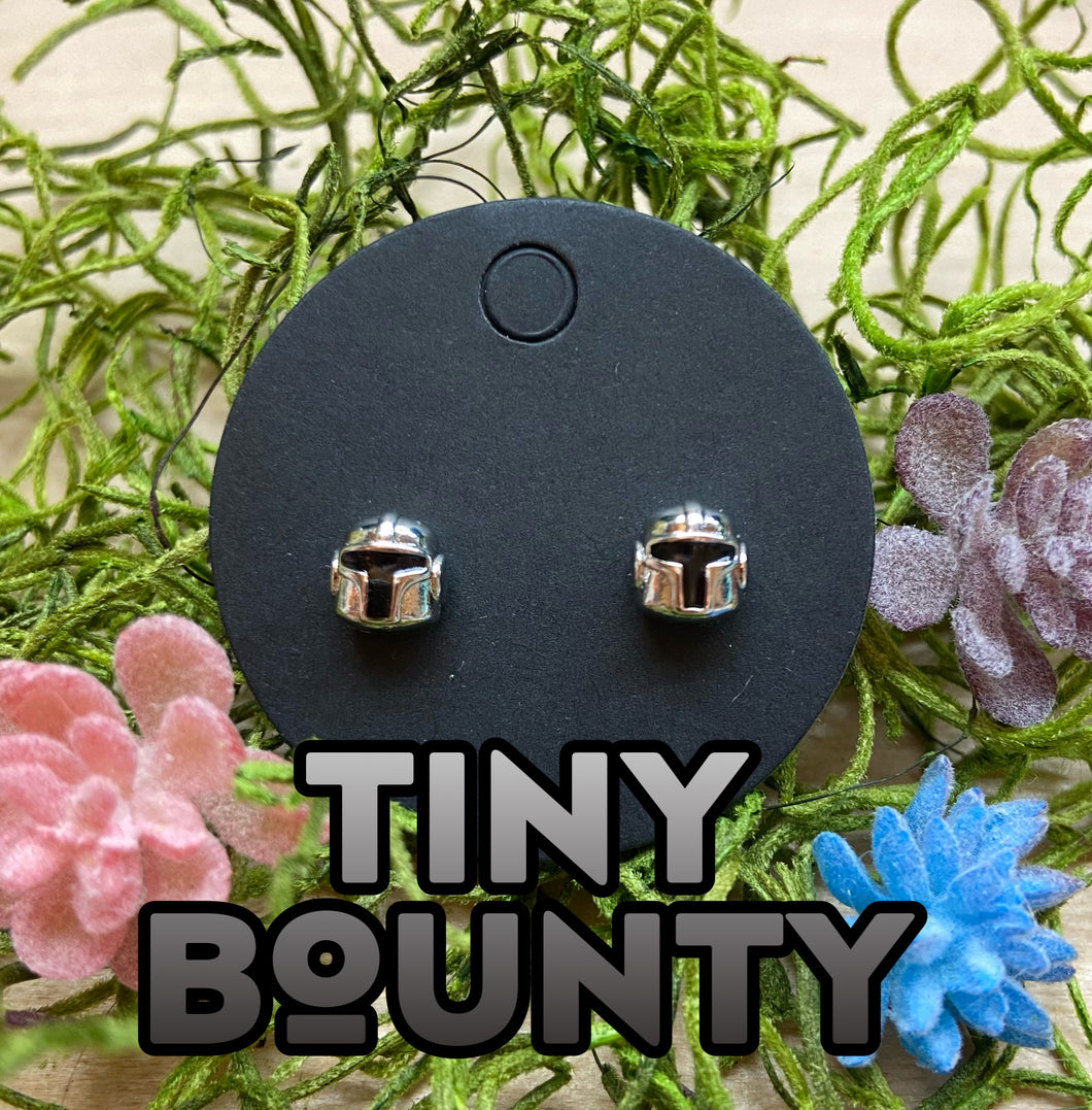 Tiny Bounty Stud Earrings