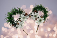 Load image into Gallery viewer, Light Up Wreath Ears
